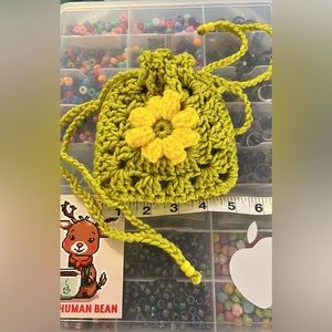 Crocheted Drawstring Flower Pouch 🌸